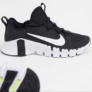 NIKE FREE METCON 3